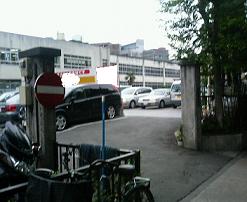 正門.jpg